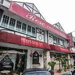 Rose Cottage Hotel Taman Daya